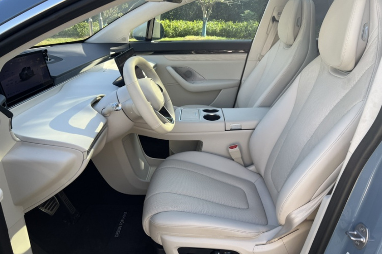 鸿蒙智行 智界R7 2024款 纯电 736km UItra中控内饰7006