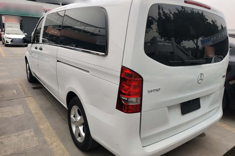 奔驰 威霆 2016款 2.0T 商务版车身外观6003