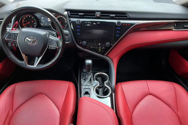 丰田 凯美瑞 2019款 2.5S 锋尚版 国VI中控内饰7004