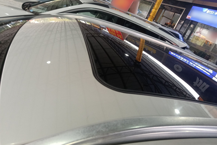 宝马2系旅行车 2016款 220i 领先型局部细节57