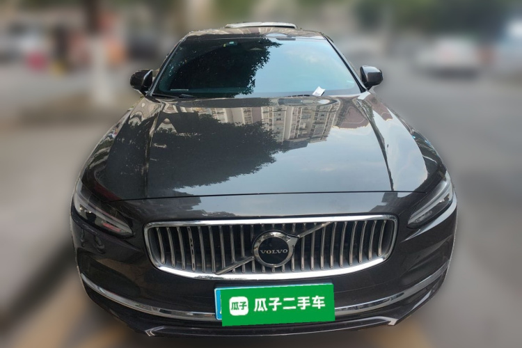 沃尔沃S90 2022款 B5 智远豪华版车身外观2