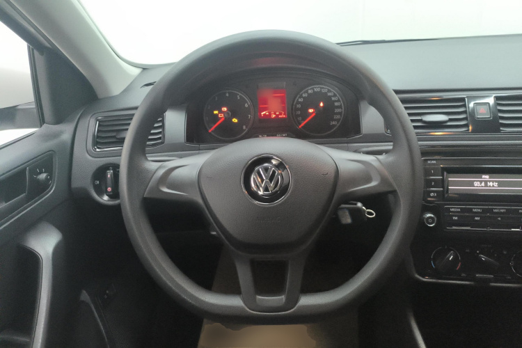 大众 桑塔纳 2021款 1.5L 手动风尚版中控内饰13