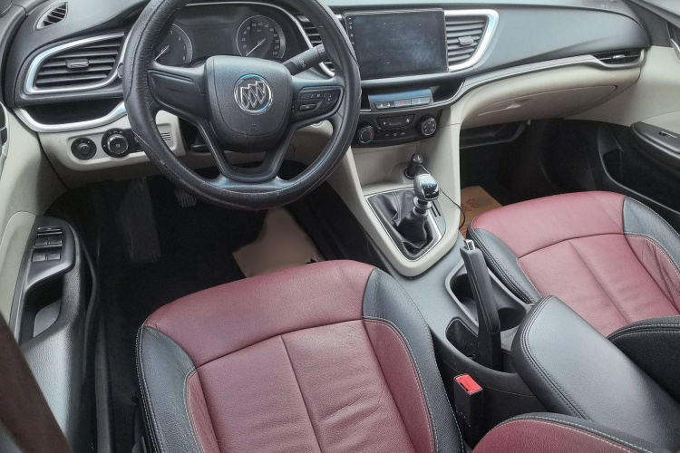 别克 英朗 2015款 15N 手动精英型中控内饰7003