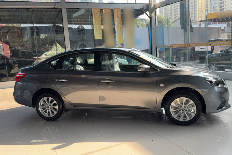 日产 轩逸 2024款 改款三 经典 1.6XE CVT舒适版车身外观6002