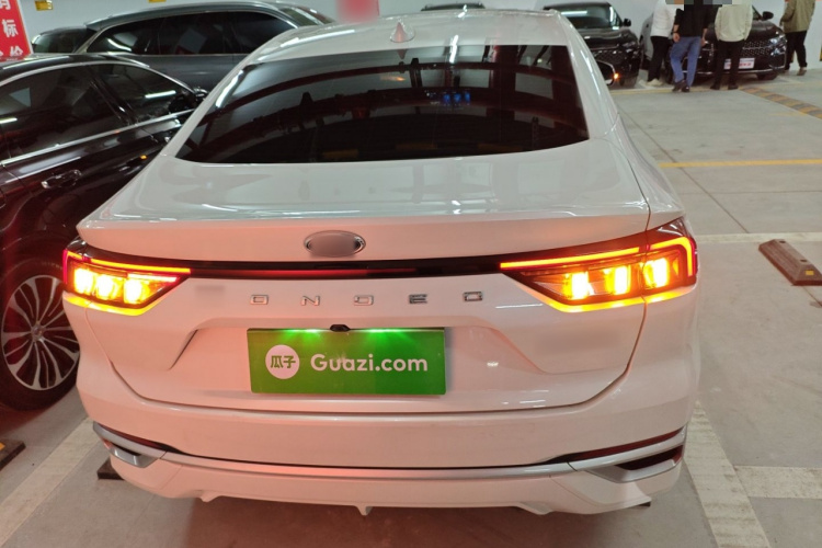 福特 蒙迪欧 2023款 EcoBoost 180 舒雅型车身外观6004