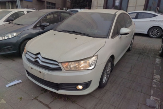 雪铁龙 世嘉 2013款 三厢 1.6L 自动品尚型