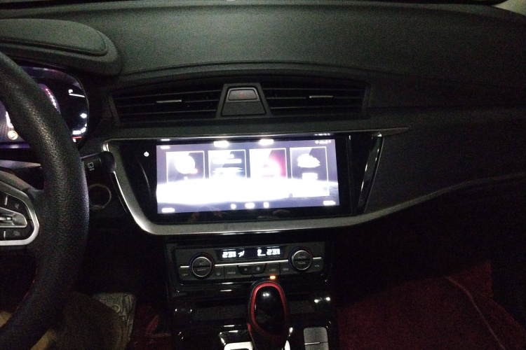 吉利汽车 帝豪GS 2020款 1.4T CVT雅局部细节16