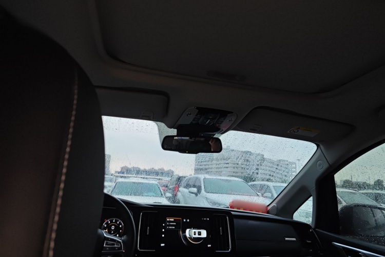 广汽传祺 传祺M8 2023款 领秀系列 390T 尊贵版局部细节22