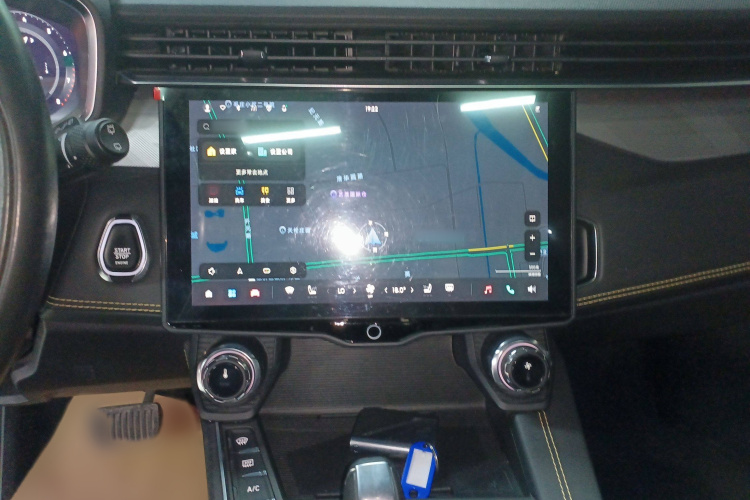 领克01 2023款 2.0TD 两驱型Pro局部细节16