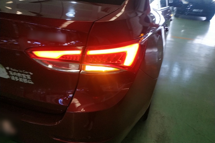 别克 英朗 2021款 改款 典范 1.5L 自动精英型车身外观6006