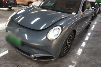 欧拉闪电猫 2022款 555km 尊贵版