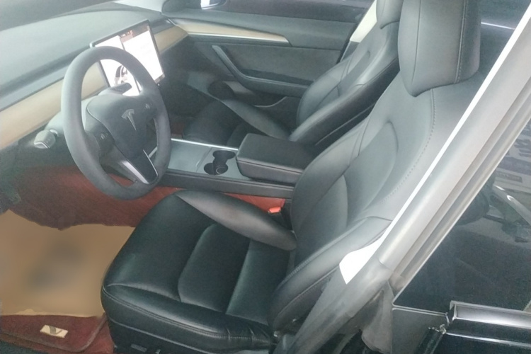 特斯拉 Model 3 2022款 后轮驱动版局部细节19