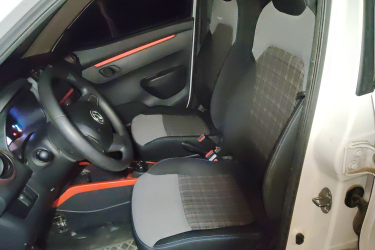 东风纳米EX1 2023款 PRO 轻风版闪电型中控内饰19