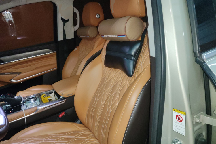 坦克500 2022款 3.0T 商务版 造境型 5座中控内饰19