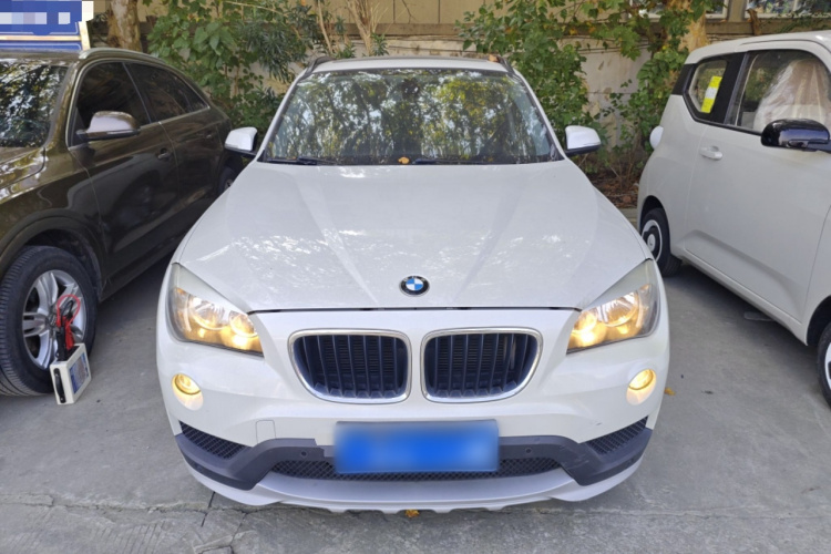 宝马X1 2015款 sDrive18i 时尚晋级版车身外观2