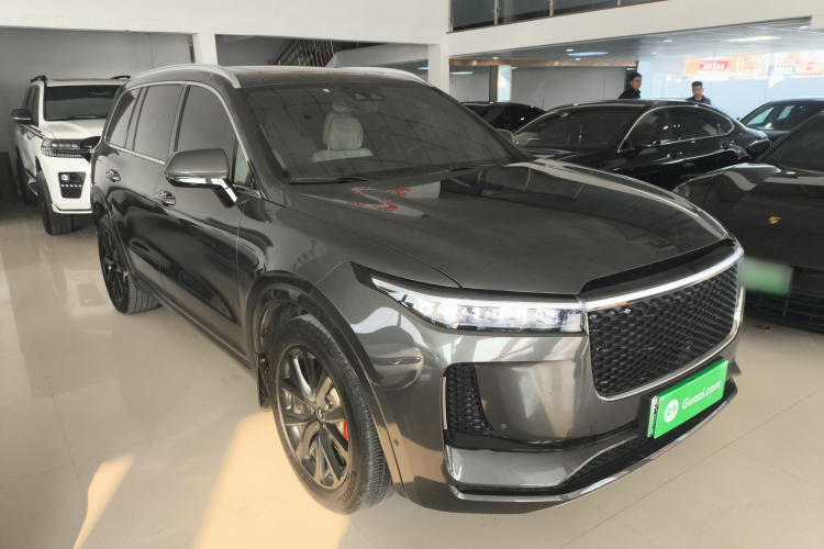 理想汽车 理想ONE 2020款 增程6座版车身外观3