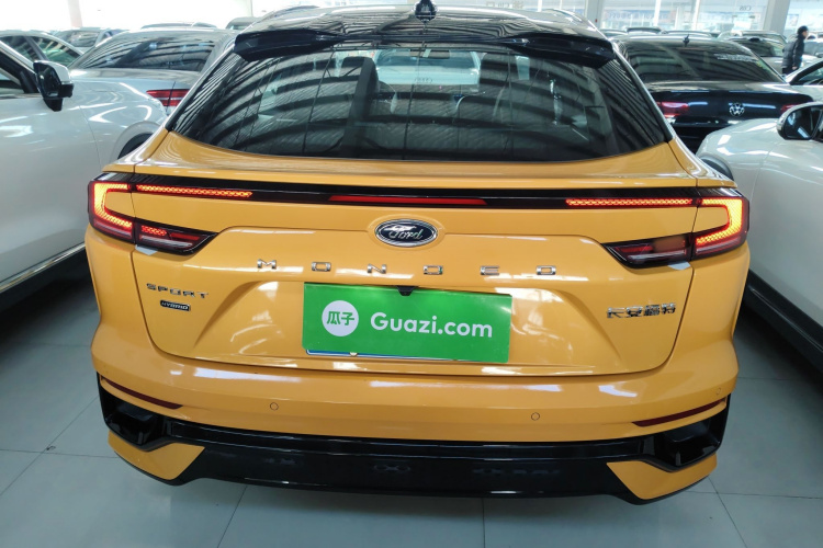 福特 蒙迪欧 2024款 2.0T E-混动运动版 ST-Line车身外观6004