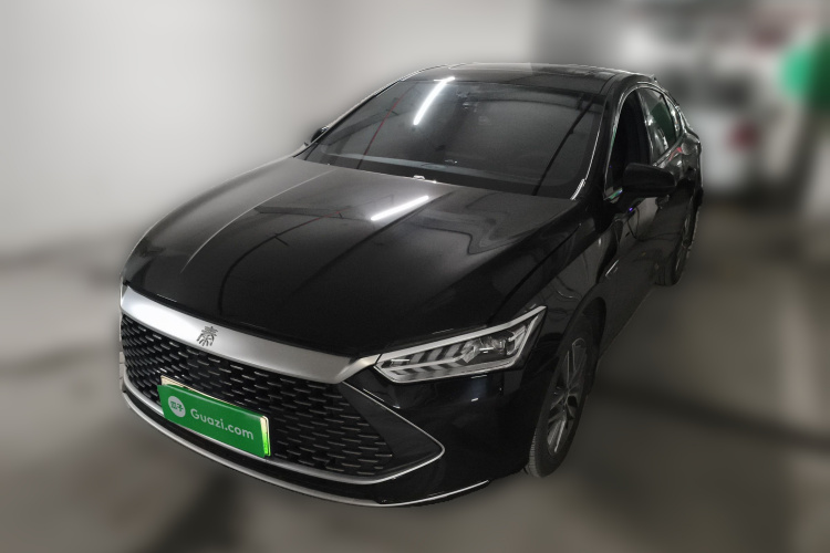 比亚迪 秦PLUS 2023款 冠军版 DM-i 120KM领先型车身外观1