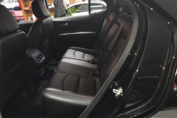 雪佛兰 探界者 2019款 Redline 550T 自动四驱拓界版RS 国VI中控内饰21