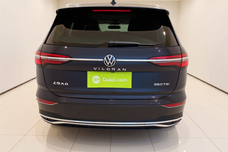 大众 威然 2022款 380TSI 尊贵版车身外观6