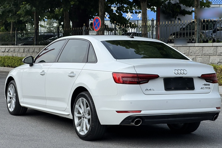 奥迪A4L 2017款 40 TFSI 风尚型车身外观6003