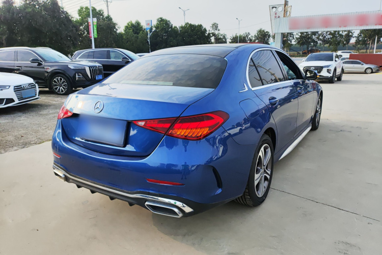 奔驰C级 2022款 C 200 L 运动版车身外观7