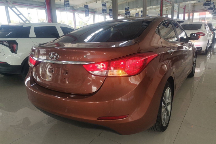 现代 朗动 2015款 1.6L 自动领先型车身外观6005