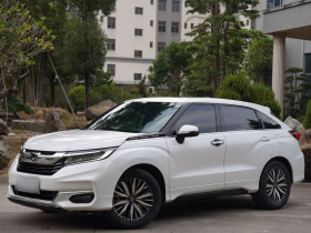 本田 冠道 2020款 370TURBO 两驱豪华版