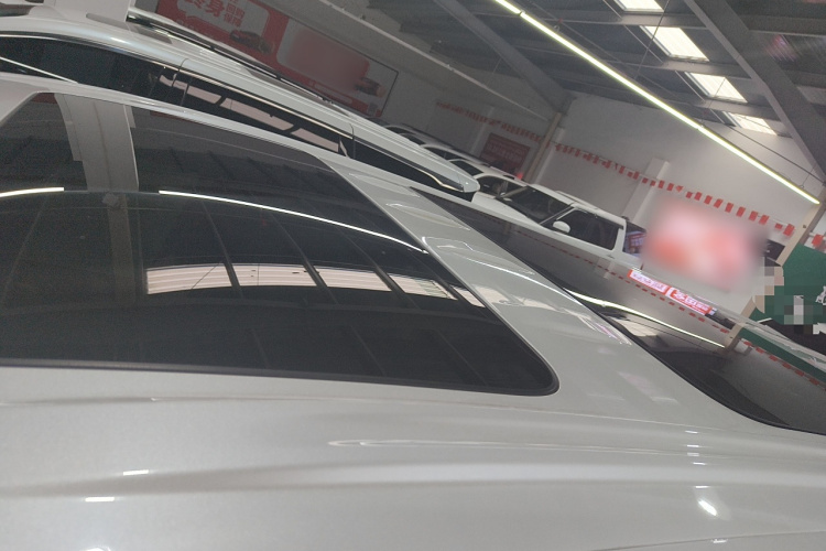 别克 世纪 2023款 2.0T 六座蕴世版车身外观57