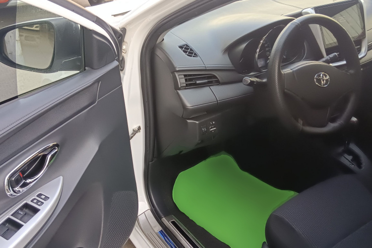 丰田 YARiS L 致炫 2016款 改款 1.5E CVT魅动版中控内饰20