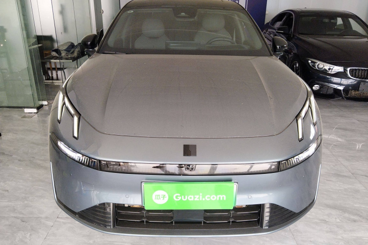 领克07 2024款 EM-P 126长续航 Ultra车身外观2