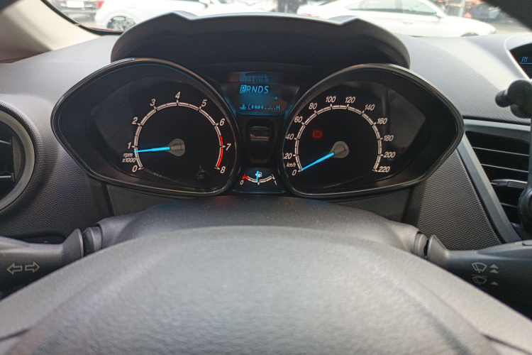 福特 嘉年华 2013款 两厢 1.5L 自动时尚型局部细节14