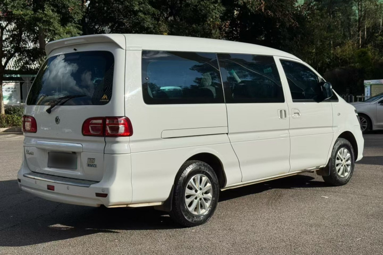 东风风行 菱智M5EV 2020款 长航版 豪华型 7座车身外观6006