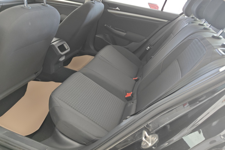 大众 宝来 2021款 1.5L 手动时尚智联版中控内饰21