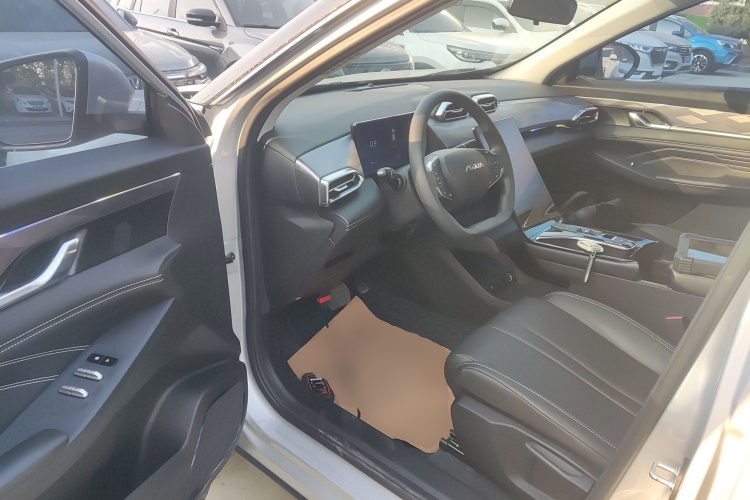 东风风神 皓瀚 2024款 荣耀版 1.5T 时尚型中控内饰20