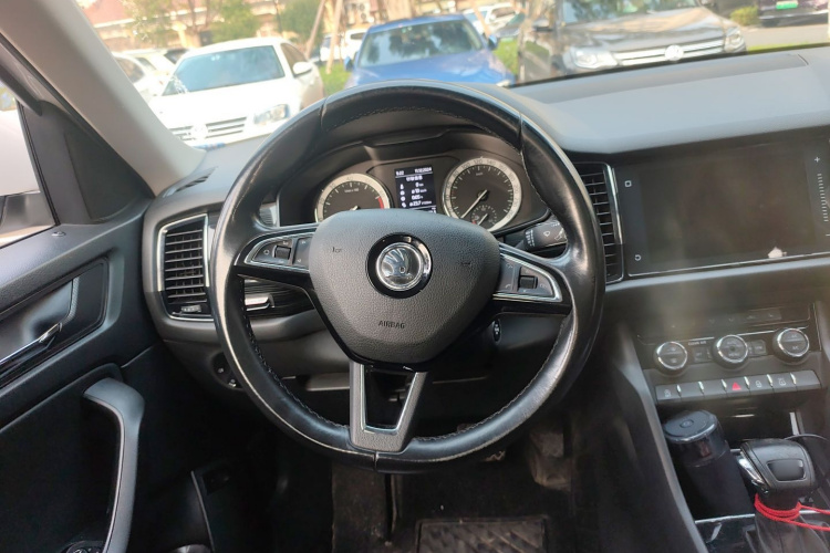 斯柯达 柯迪亚克 2018款 TSI330 5座两驱豪华优享版中控内饰13