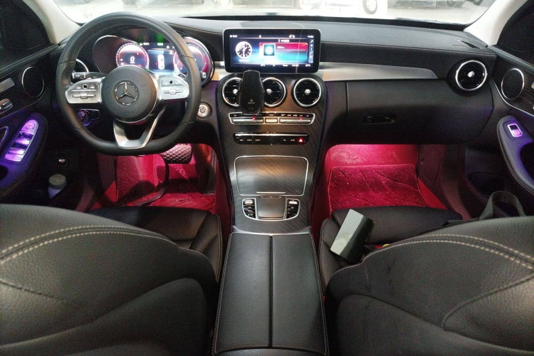 奔驰C级 2021款 C 260 L 运动版中控内饰7002