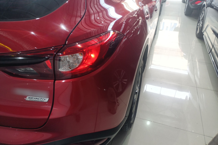 马自达CX-4 2018款 2.0L 自动两驱蓝天品位升级版 国VI车身外观9