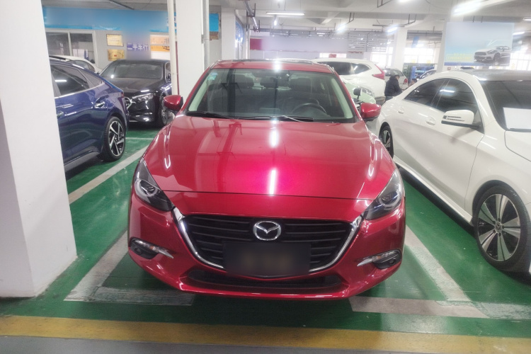 马自达3 昂克赛拉 2019款 云控版 三厢 1.5L 自动豪华型 国VI车身外观2