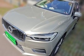 沃尔沃XC60 2020款 T5 四驱智逸豪华版