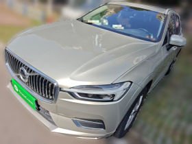 沃尔沃XC60 2020款 T5 四驱智逸豪华版