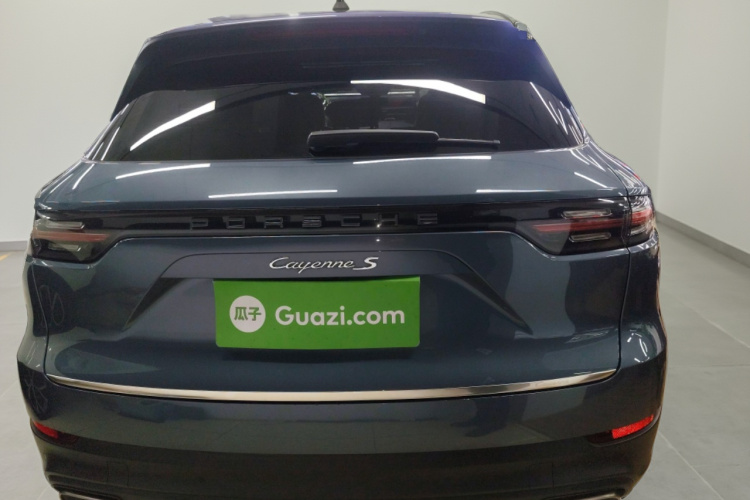 保时捷 2018款 Cayenne 3.0T车身外观6