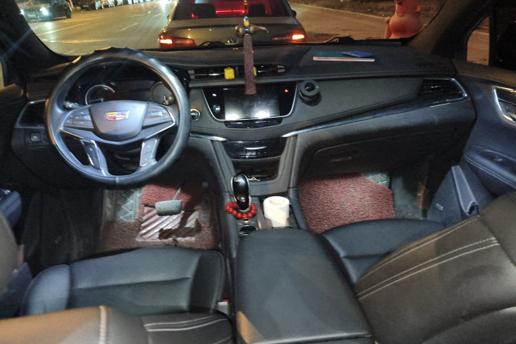凯迪拉克XT5 2021款 2.0T 四驱豪华型中控内饰7002