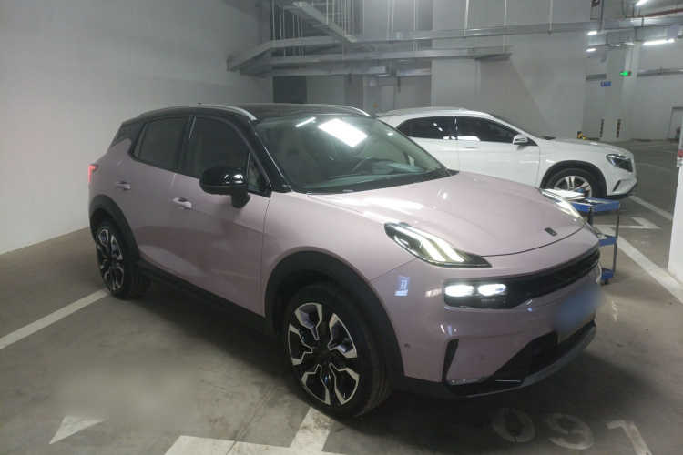 领克06 2021款 1.5T Shero粉色特别版车身外观3