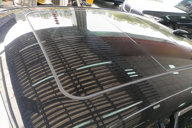 红旗H5 2024款 2.0T 自动智联旗畅版局部细节57