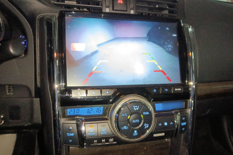 丰田 锐志 2013款 2.5S 菁锐版局部细节16