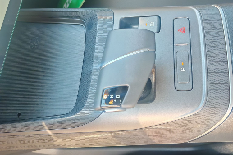 长安 逸达 2023款 蓝鲸NE 1.5T GDI DCT尊享型局部细节18