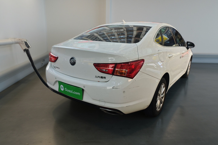 别克 威朗 2017款 三厢 20T 双离合精英型车身外观7