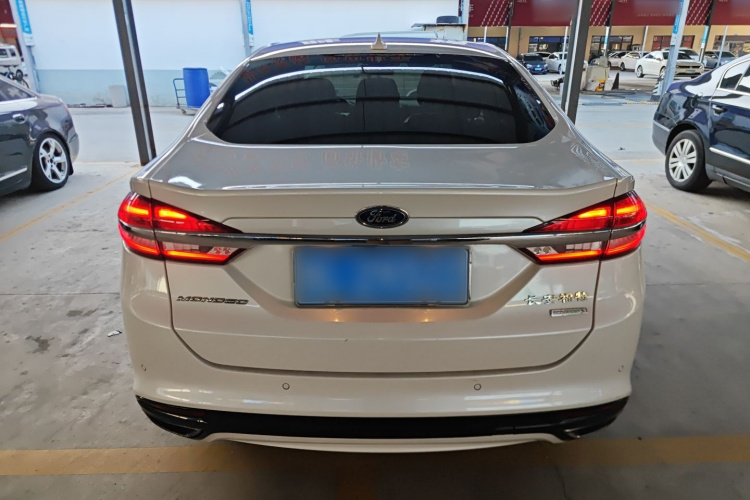 福特 蒙迪欧 2017款 EcoBoost 180 豪华型车身外观6004