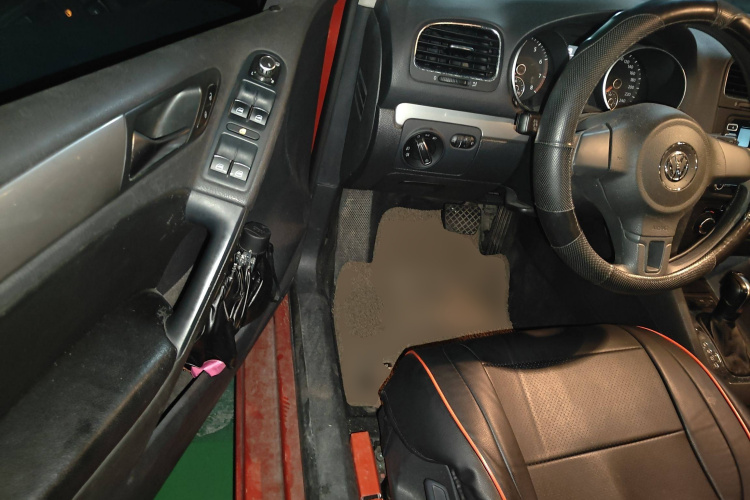 大众 高尔夫 2011款 1.6 自动时尚型中控内饰7002